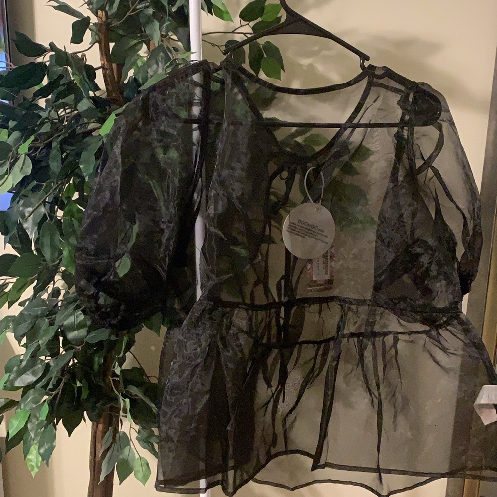 BooHoo Organza Peplum Top
